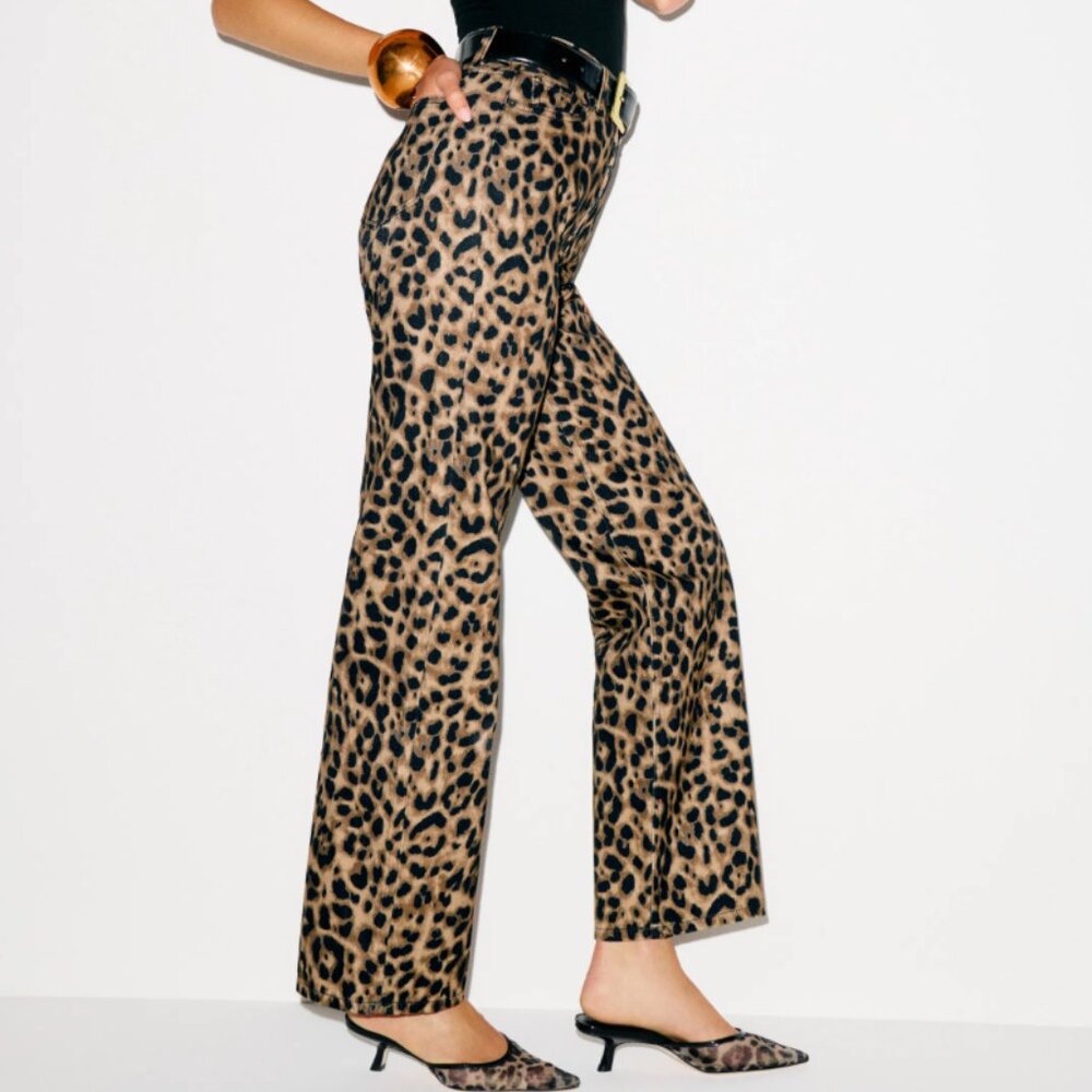 NWT Reformation Cary High Rise Slouchy Straight Leg Jeans - Leopard Print - 32
